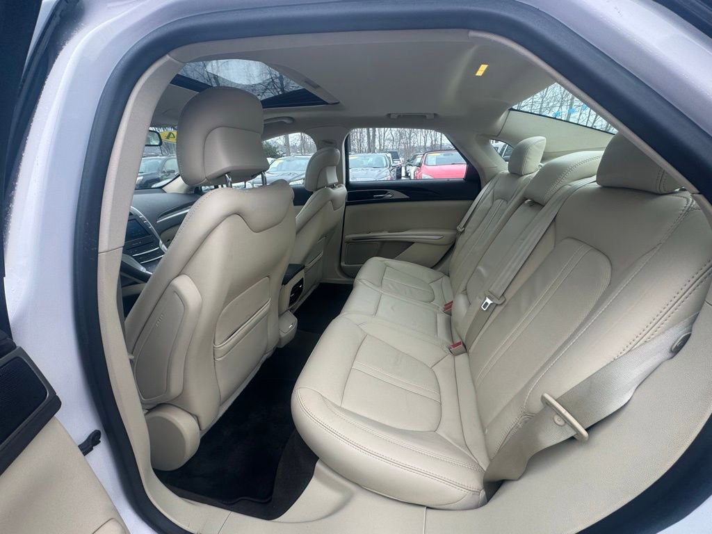 Used 2014 Lincoln MKZ w/ Equipment Group 102A Reserve image 34