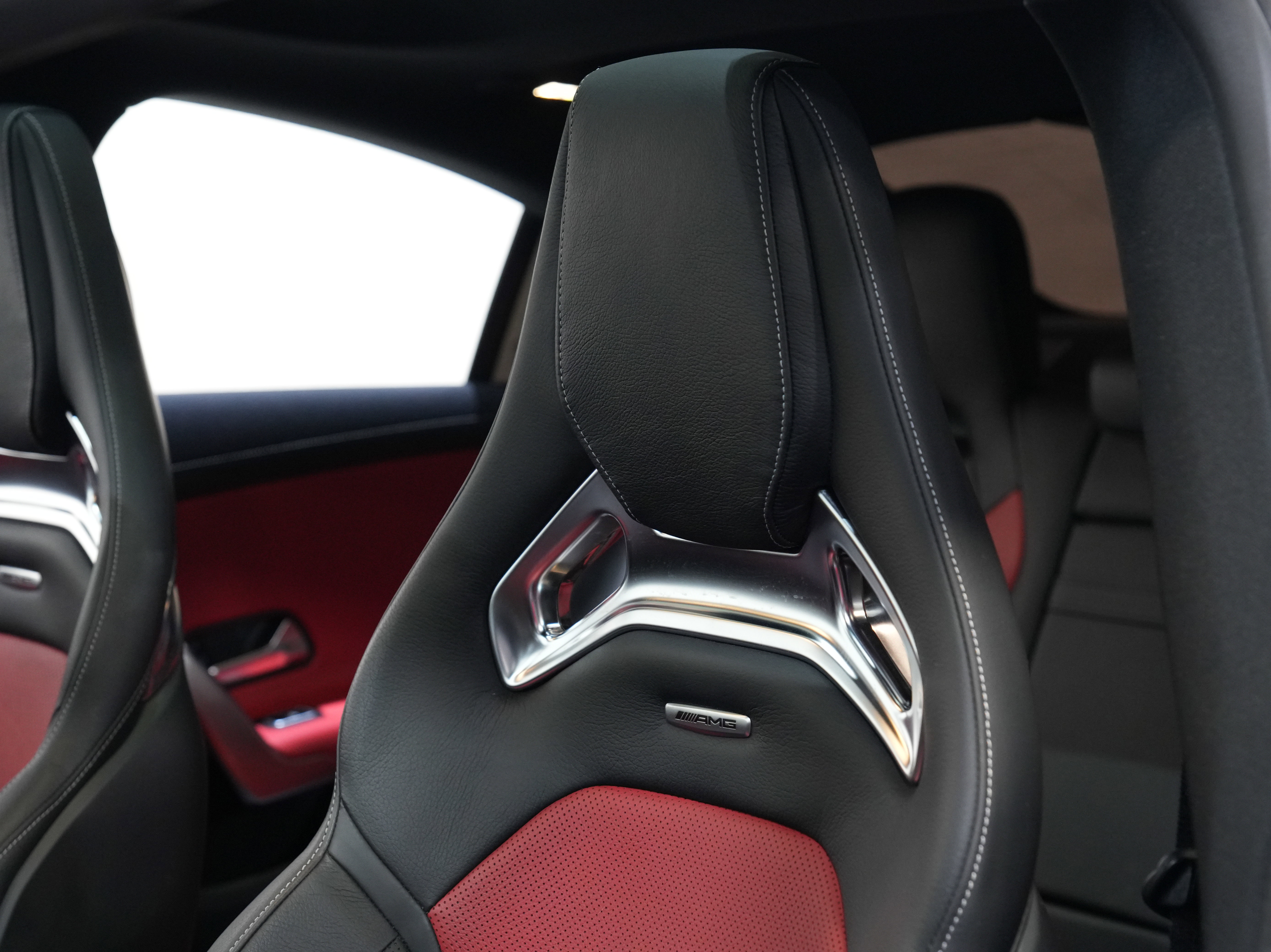 Used 2023 Mercedes-Benz CLA 45 AMG 4MATIC image 31