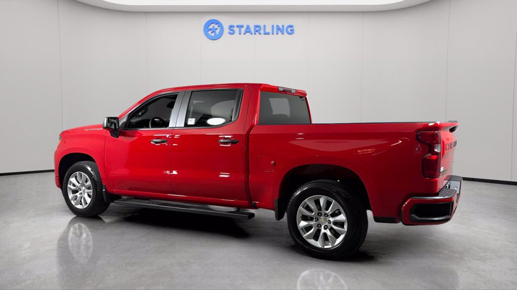 Certified 2025 Chevrolet Silverado 1500 Custom RWD image 4
