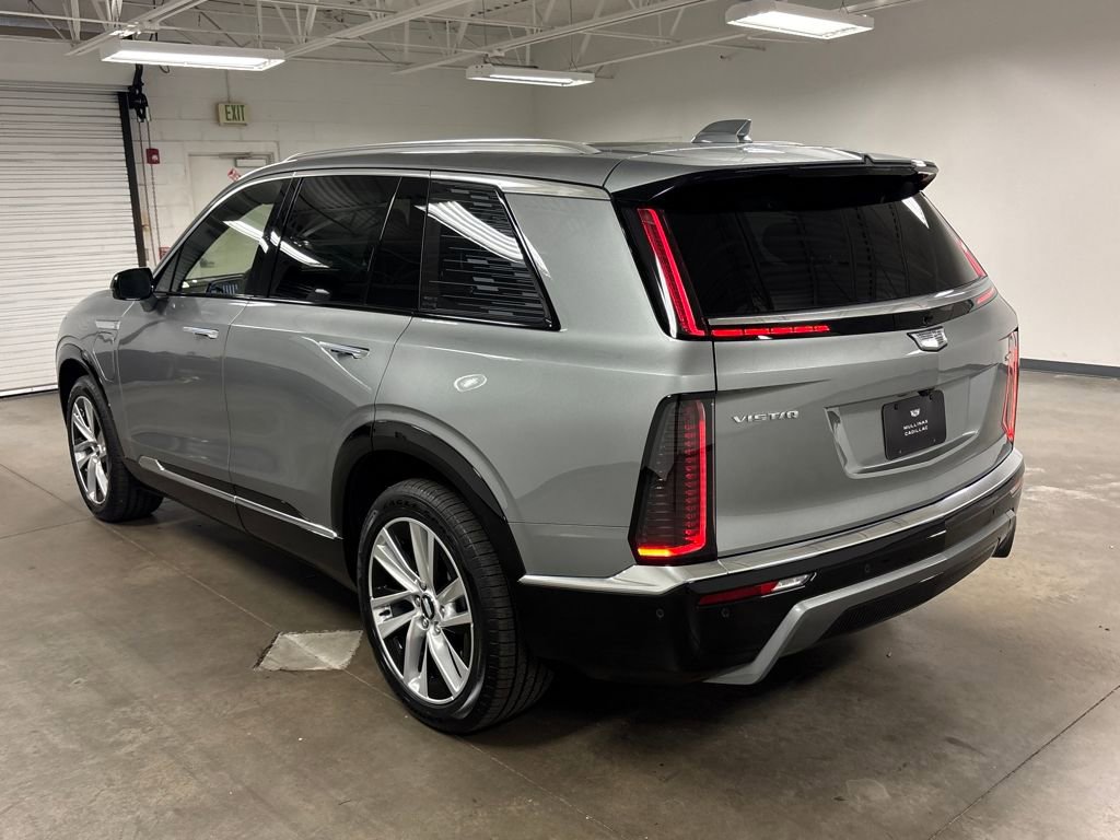 New 2026 Cadillac Vistiq Luxury image 16