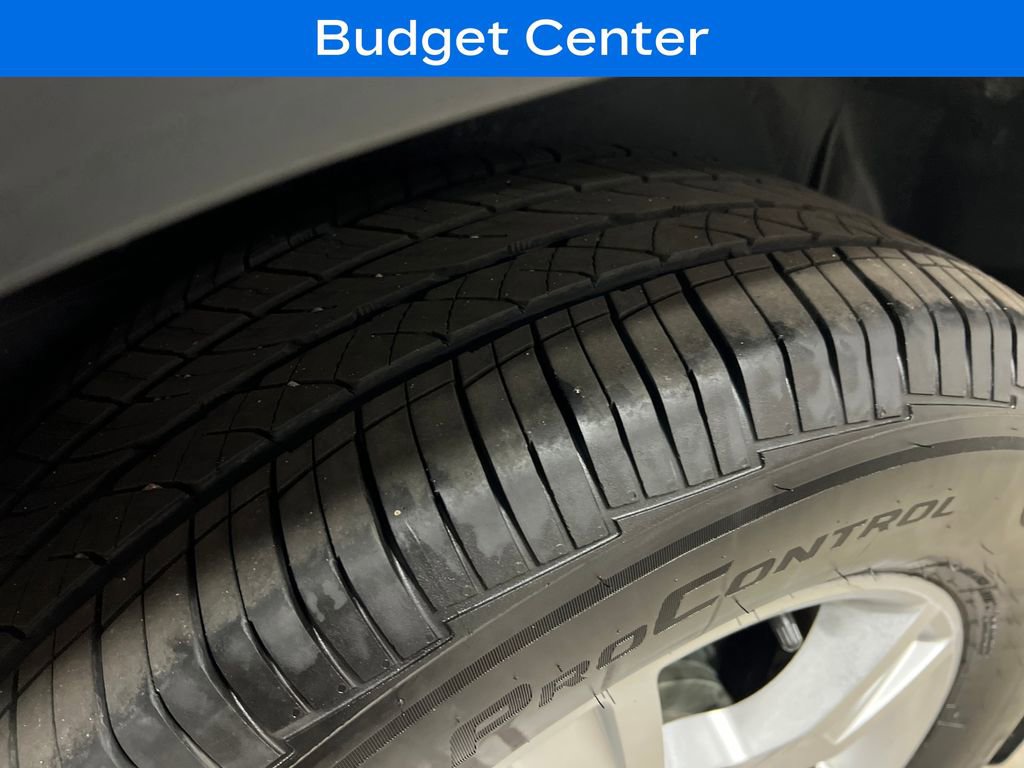 Used 2012 GMC Acadia SLE image 10