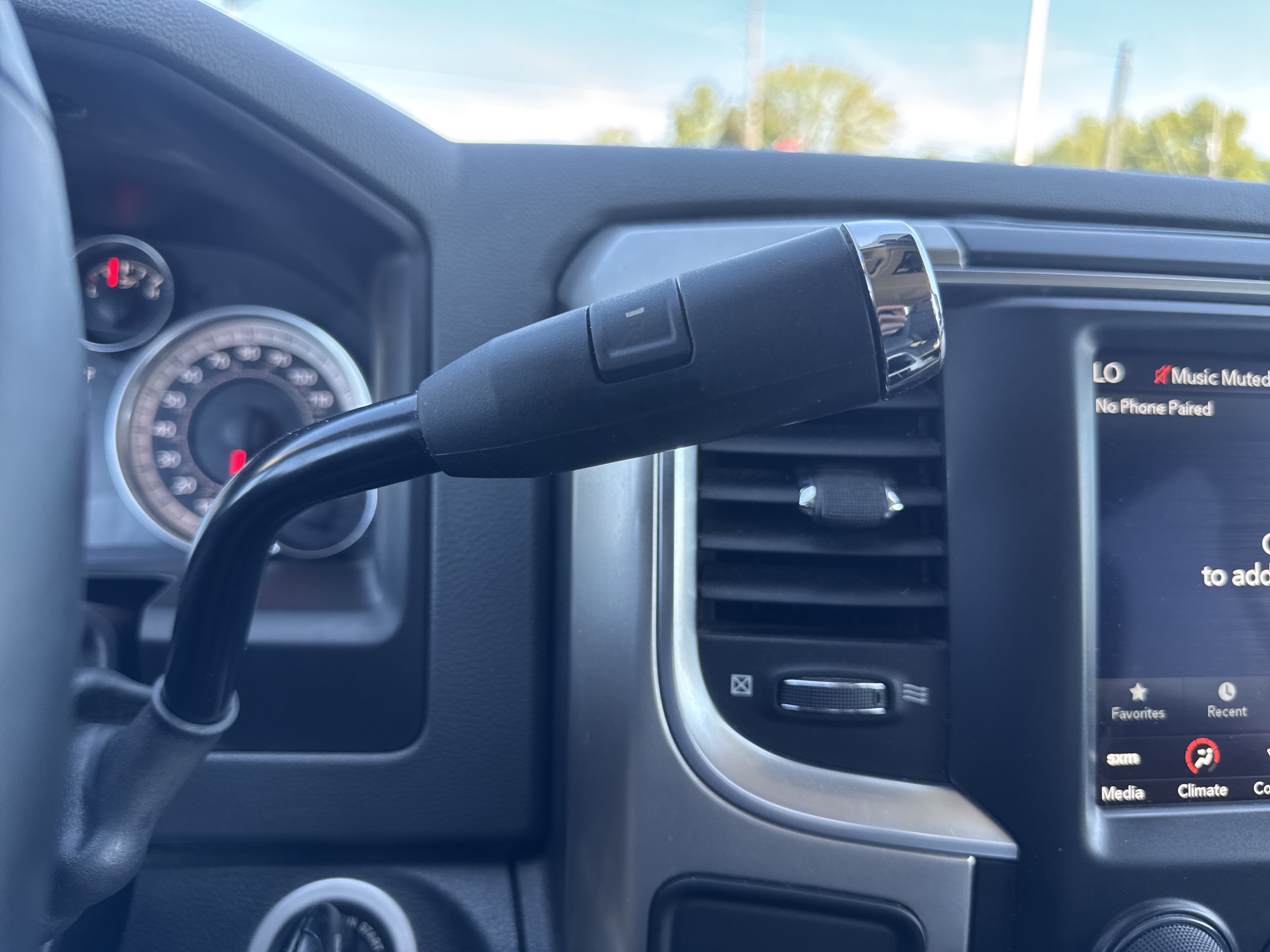 Used 2018 RAM 2500 Big Horn w/ Harvest Edition AWD/4WD image 17