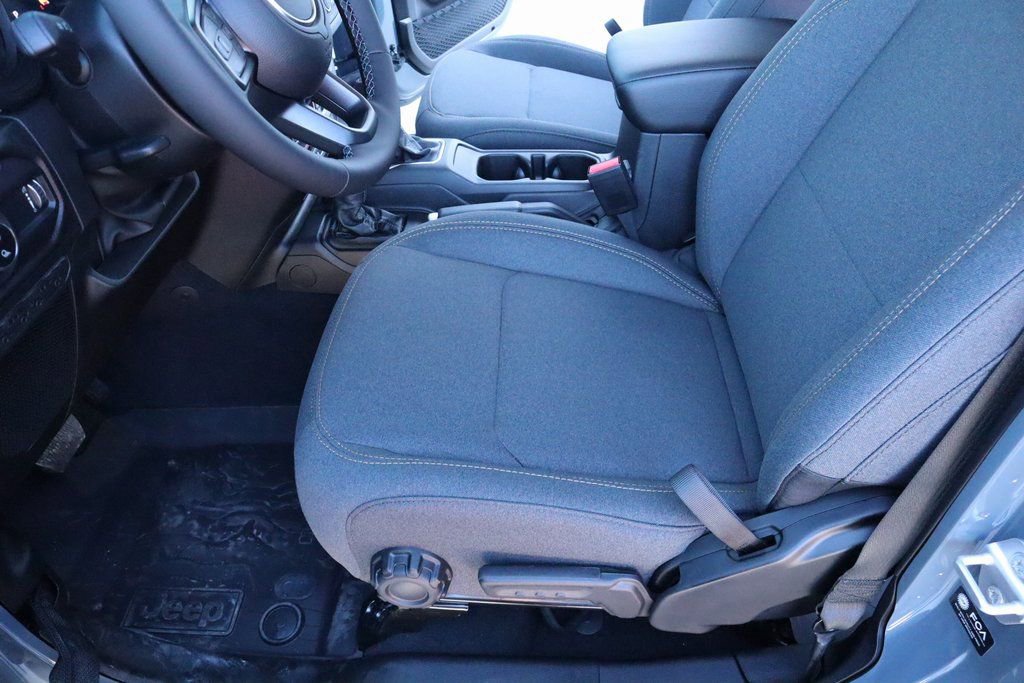 New 2026 Jeep Gladiator Willys image 11