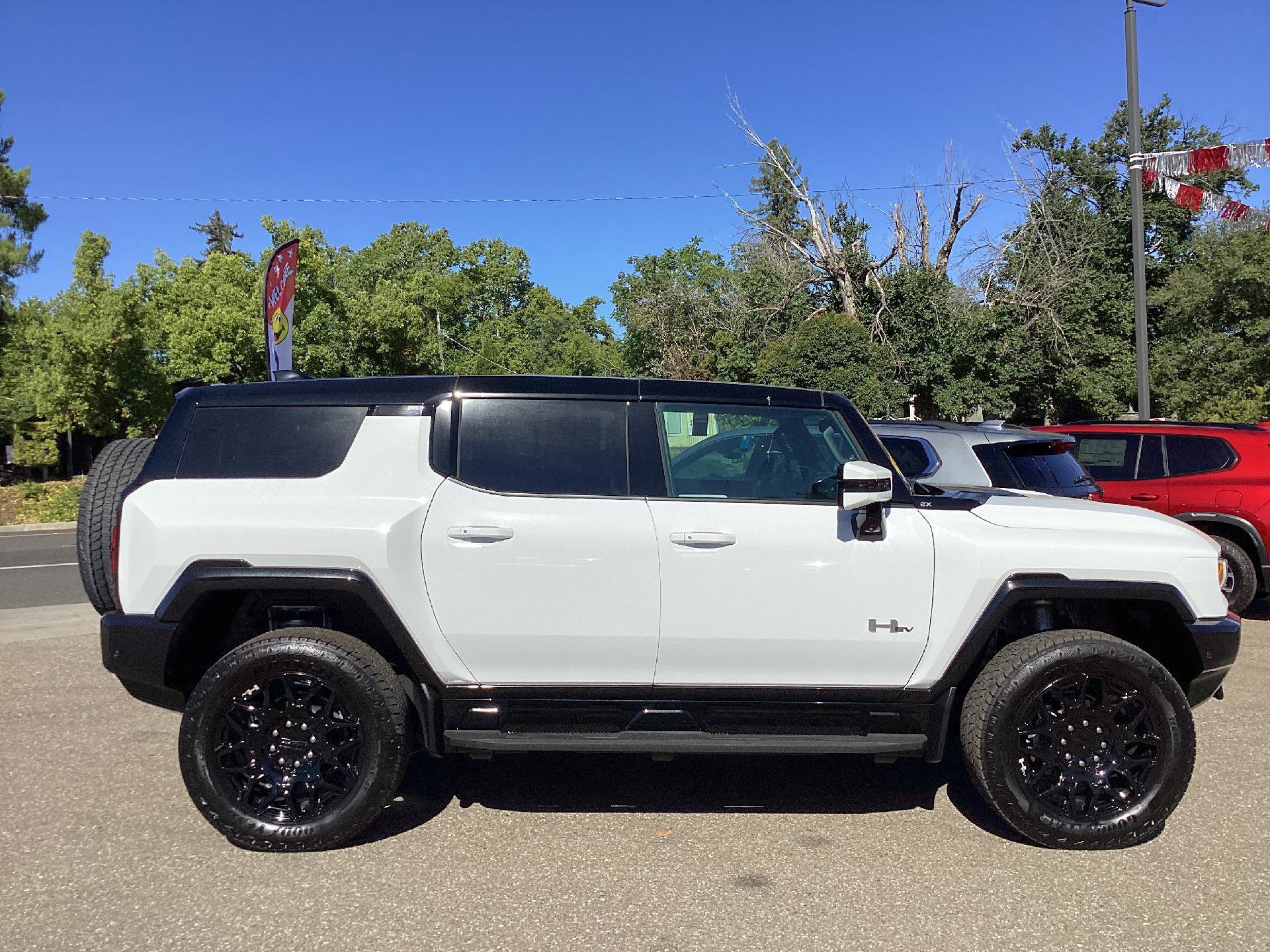 New 2025 GMC Hummer EV 2X AWD/4WD image 6