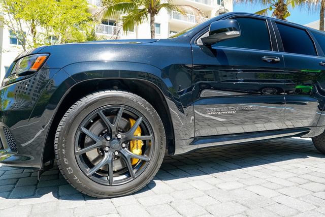 Used 2018 Jeep Grand Cherokee Trackhawk AWD/4WD image 12