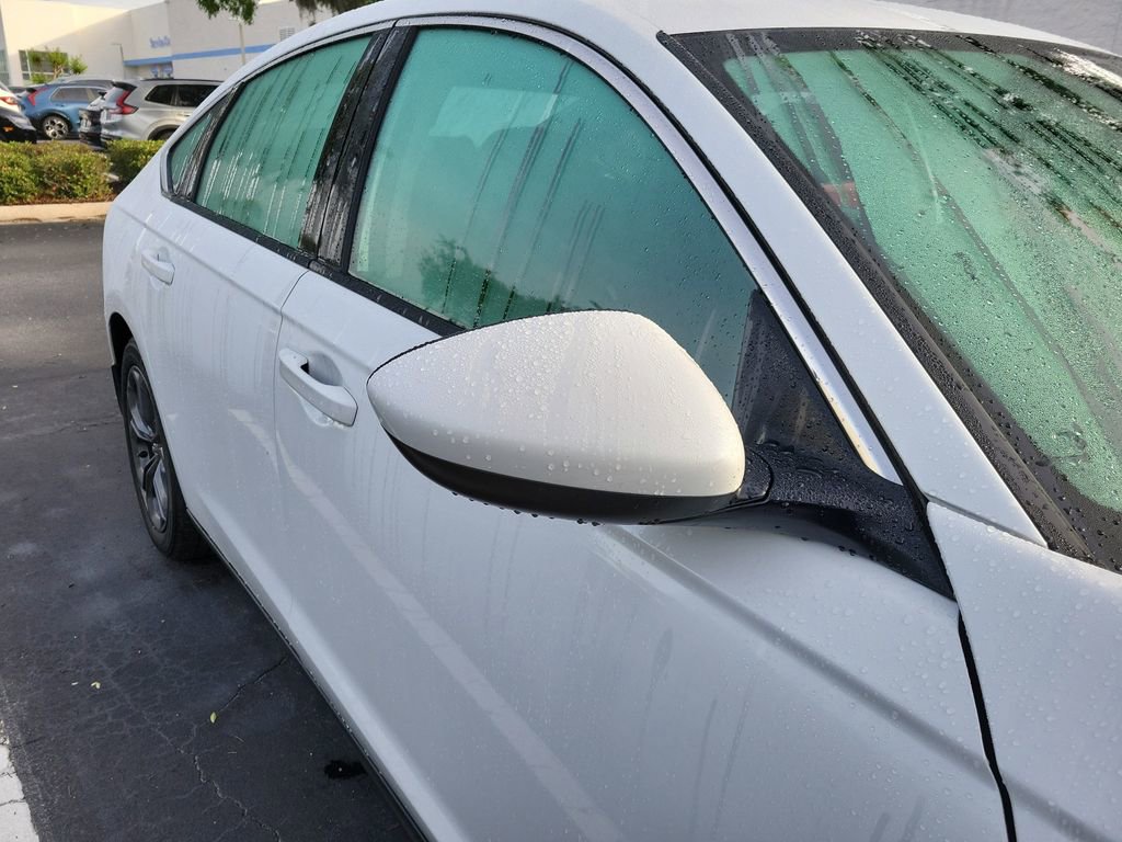 Certified 2023 Honda Accord EX image 10