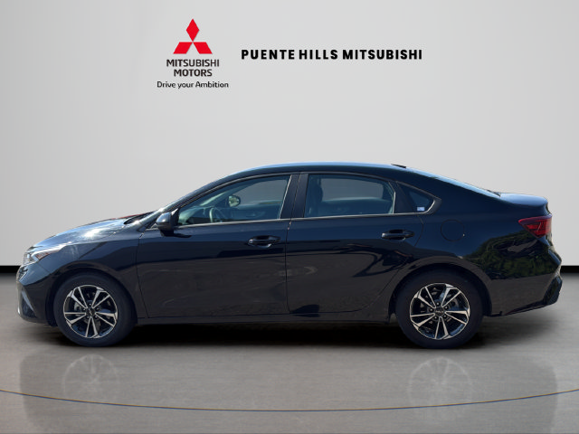 Used 2024 Kia Forte LXS FWD image 8