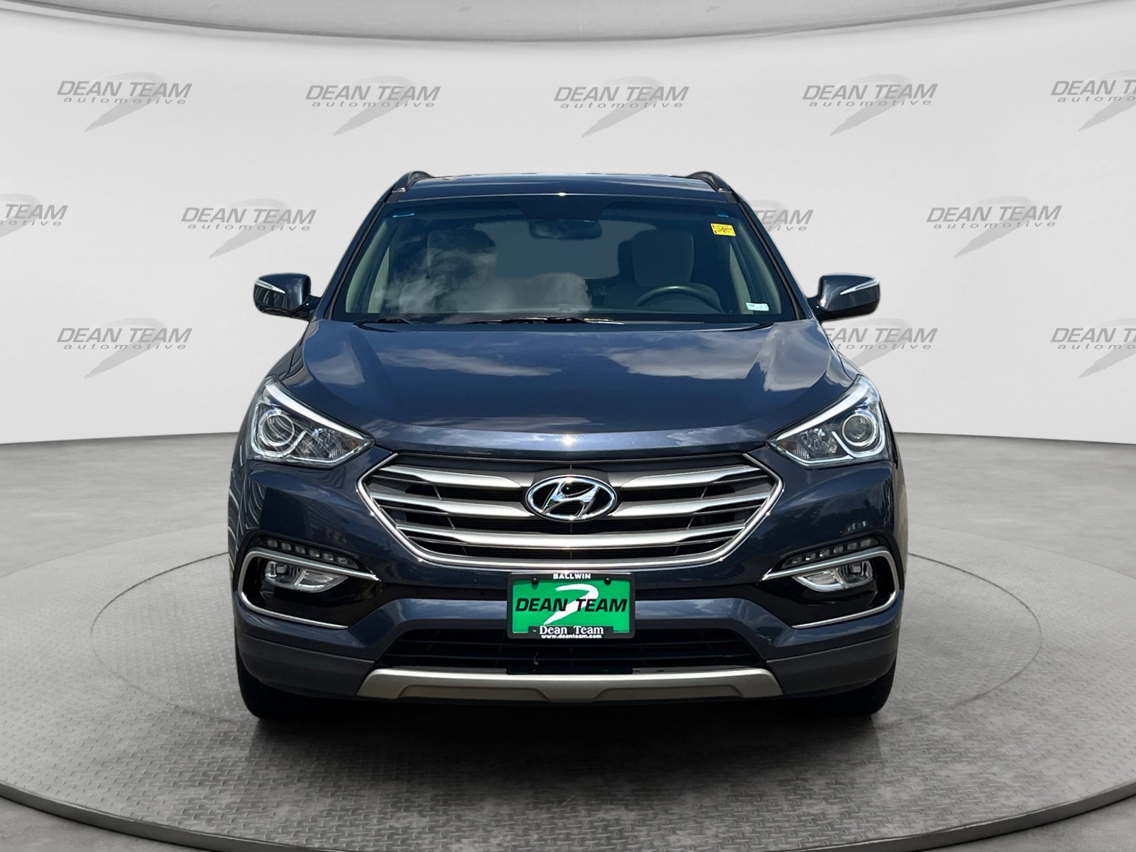 Used 2018 Hyundai Santa Fe Sport w/ 2.4L Value Package 02 FWD image 2