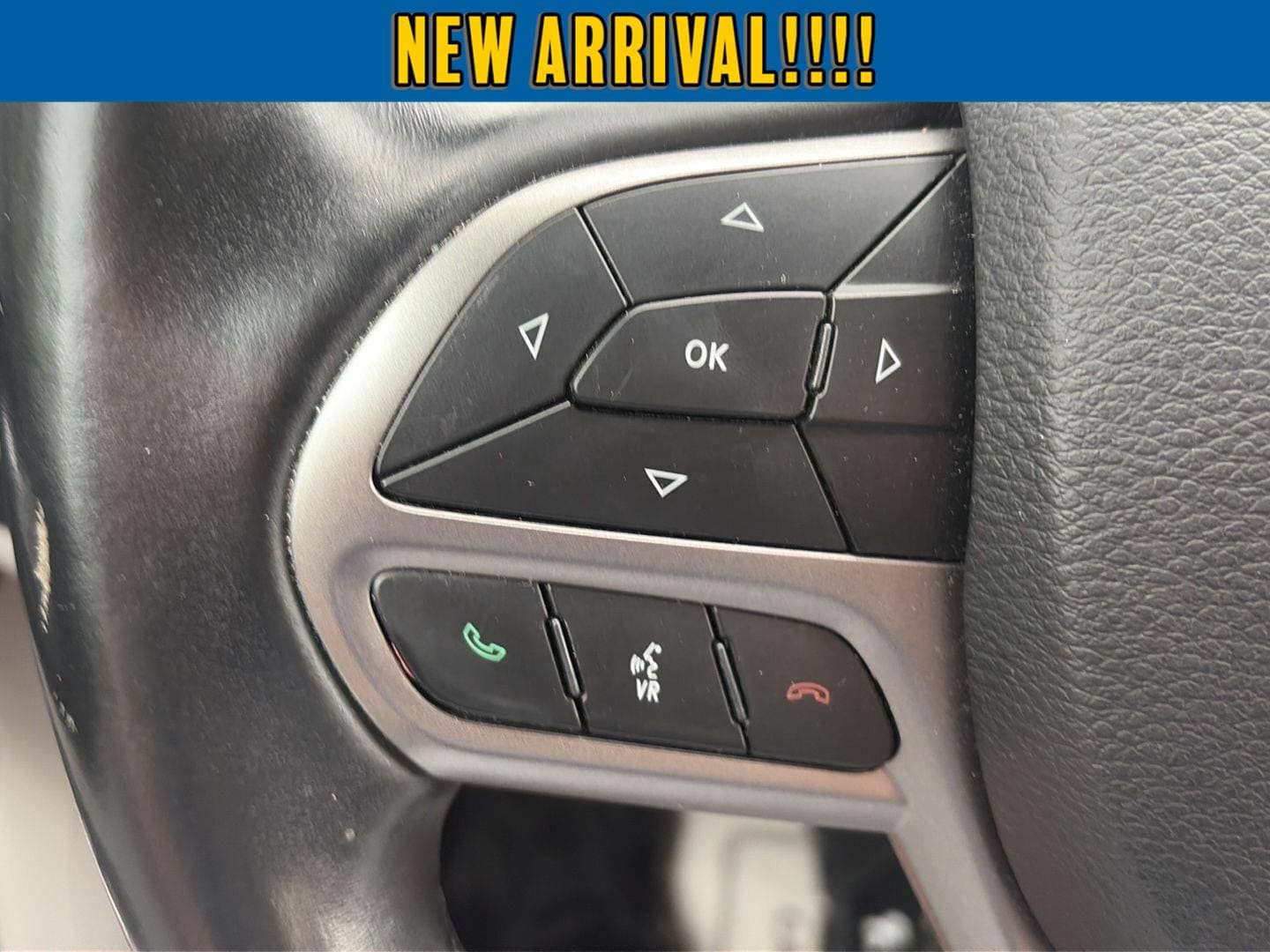 Used 2019 Jeep Cherokee Limited AWD/4WD image 17