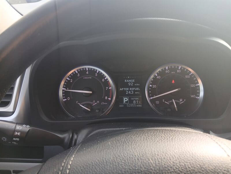 Used 2016 Toyota Highlander LE AWD/4WD image 14