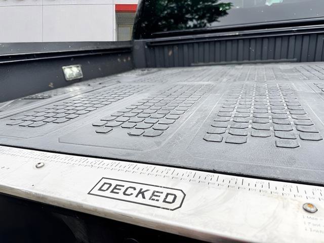 Used 2024 Toyota Tacoma TRD Off-Road image 39