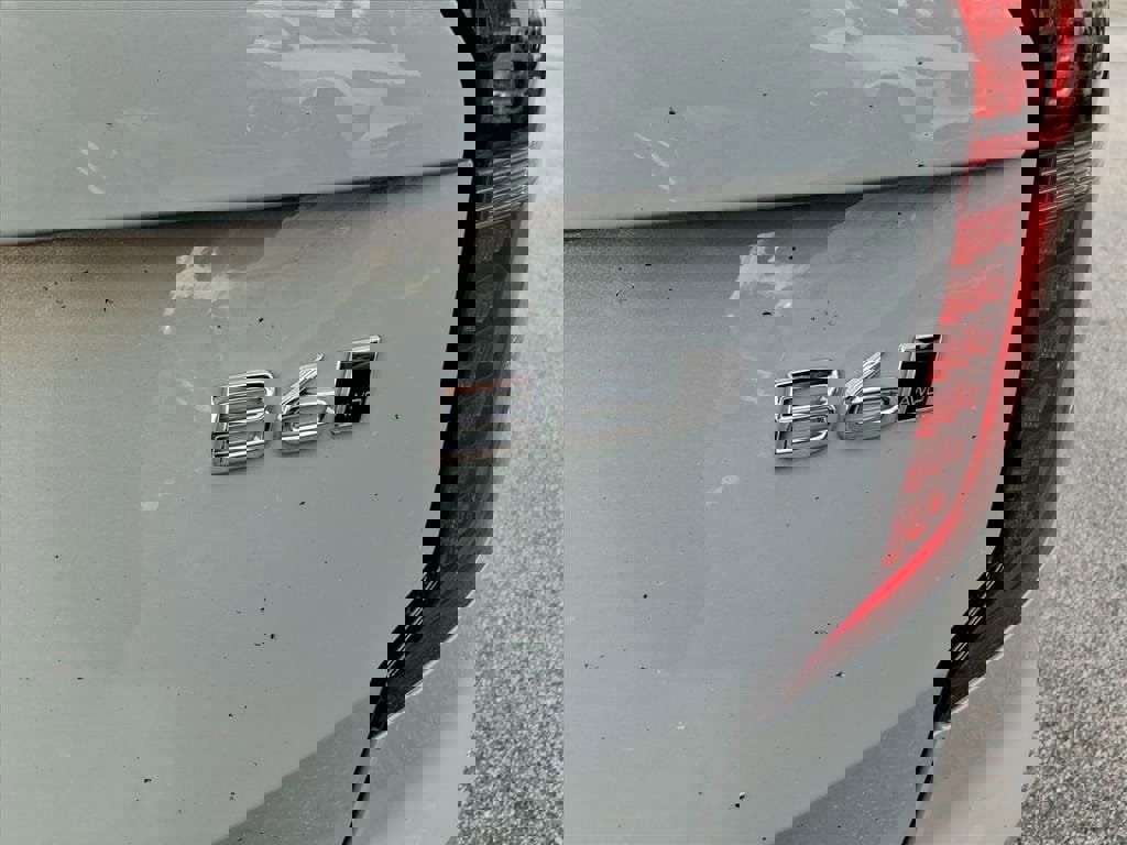 New 2026 Volvo XC90 B6 Plus w/ Protection Package Premier AWD/4WD image 6