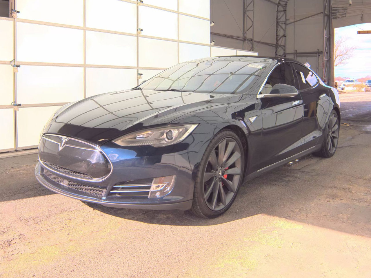 Used 2014 Tesla Model S P85D image 5