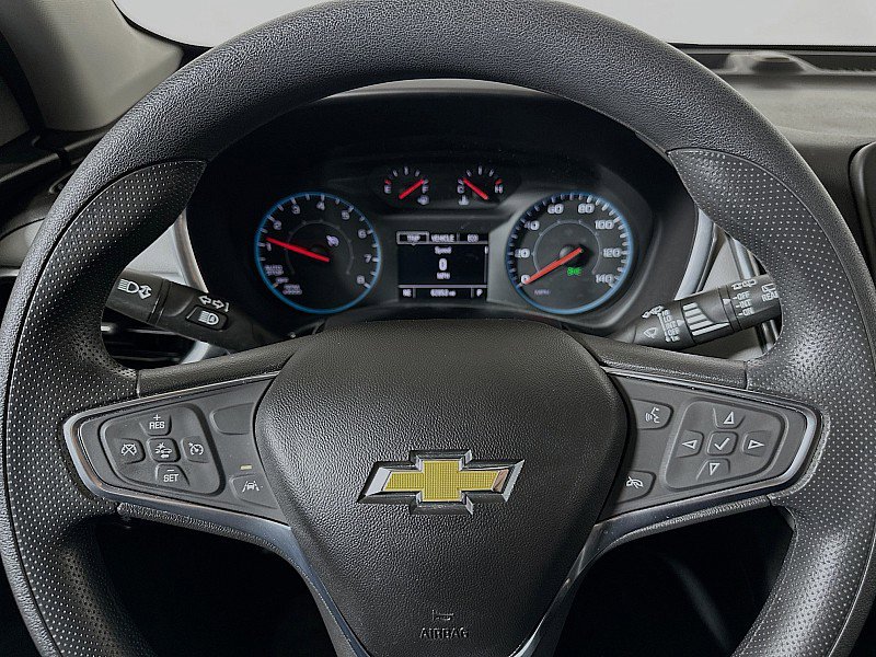 Used 2020 Chevrolet Equinox LS w/ LS Convenience Package image 12