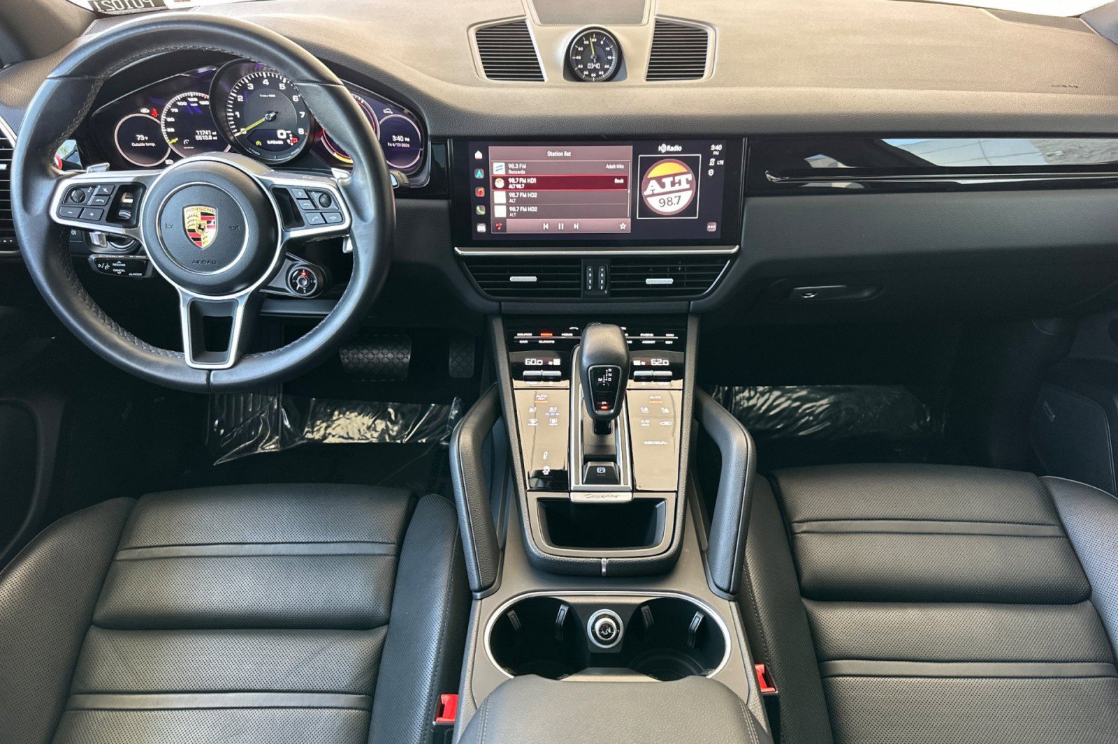 Certified 2022 Porsche Cayenne E-Hybrid image 6