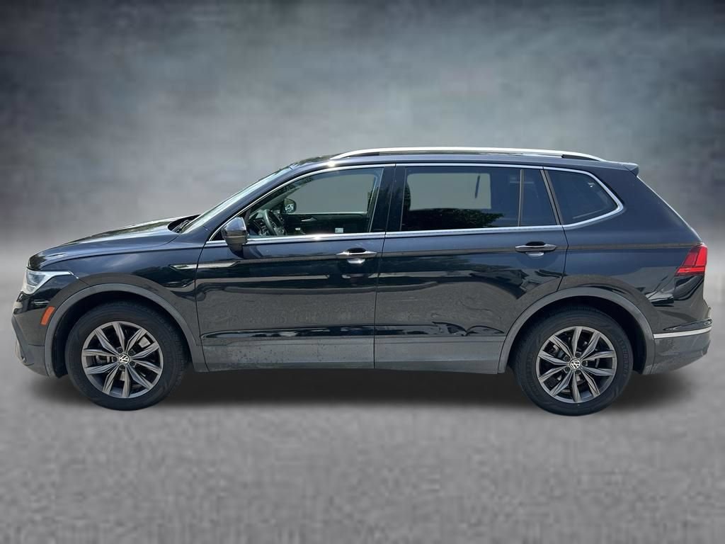 Used 2022 Volkswagen Tiguan SE FWD image 8