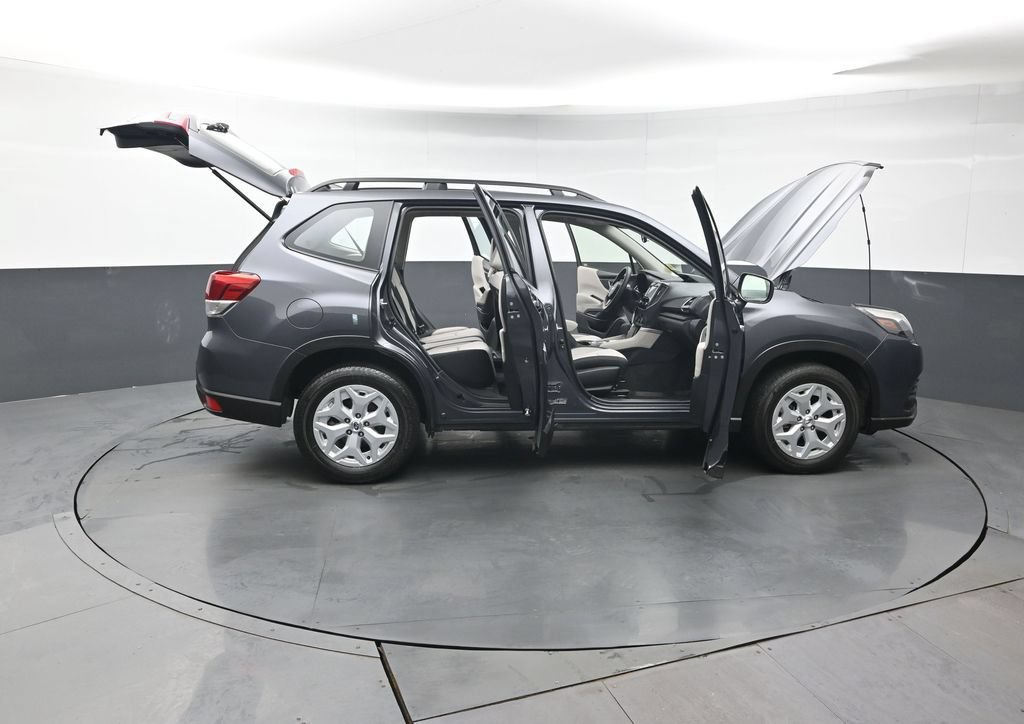 Used 2023 Subaru Forester AWD/4WD image 44