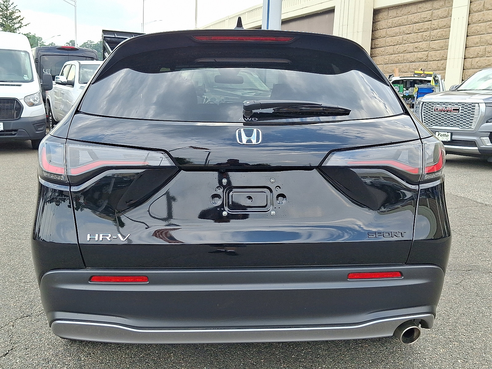 Used 2025 Honda HR-V Sport image 5