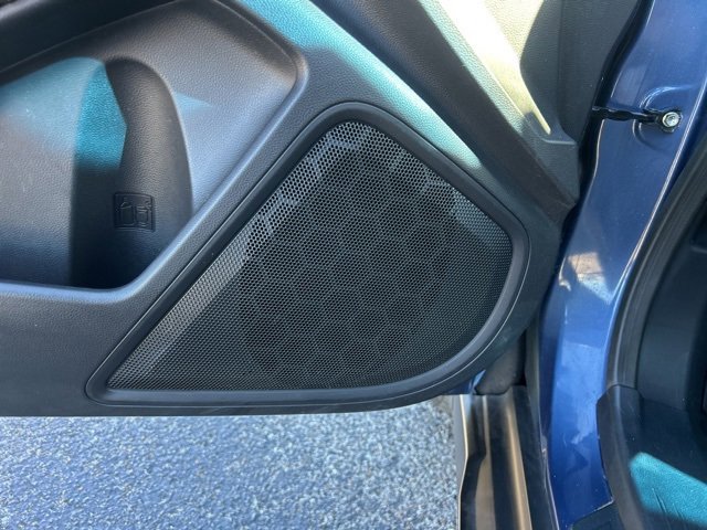 Used 2020 Subaru Outback Premium image 14