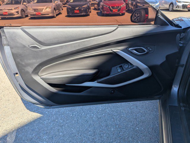 Used 2021 Chevrolet Camaro LT w/ RS Package image 9
