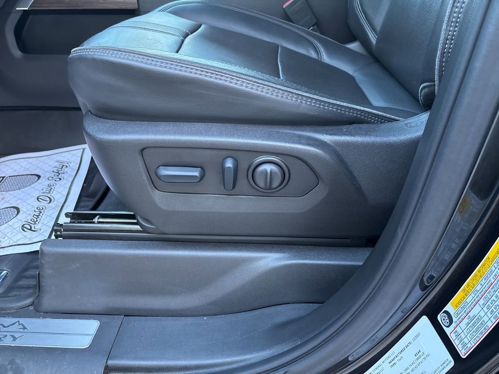 Certified 2023 Chevrolet Silverado 2500 High Country w/ Z71 Off-Road Package image 16