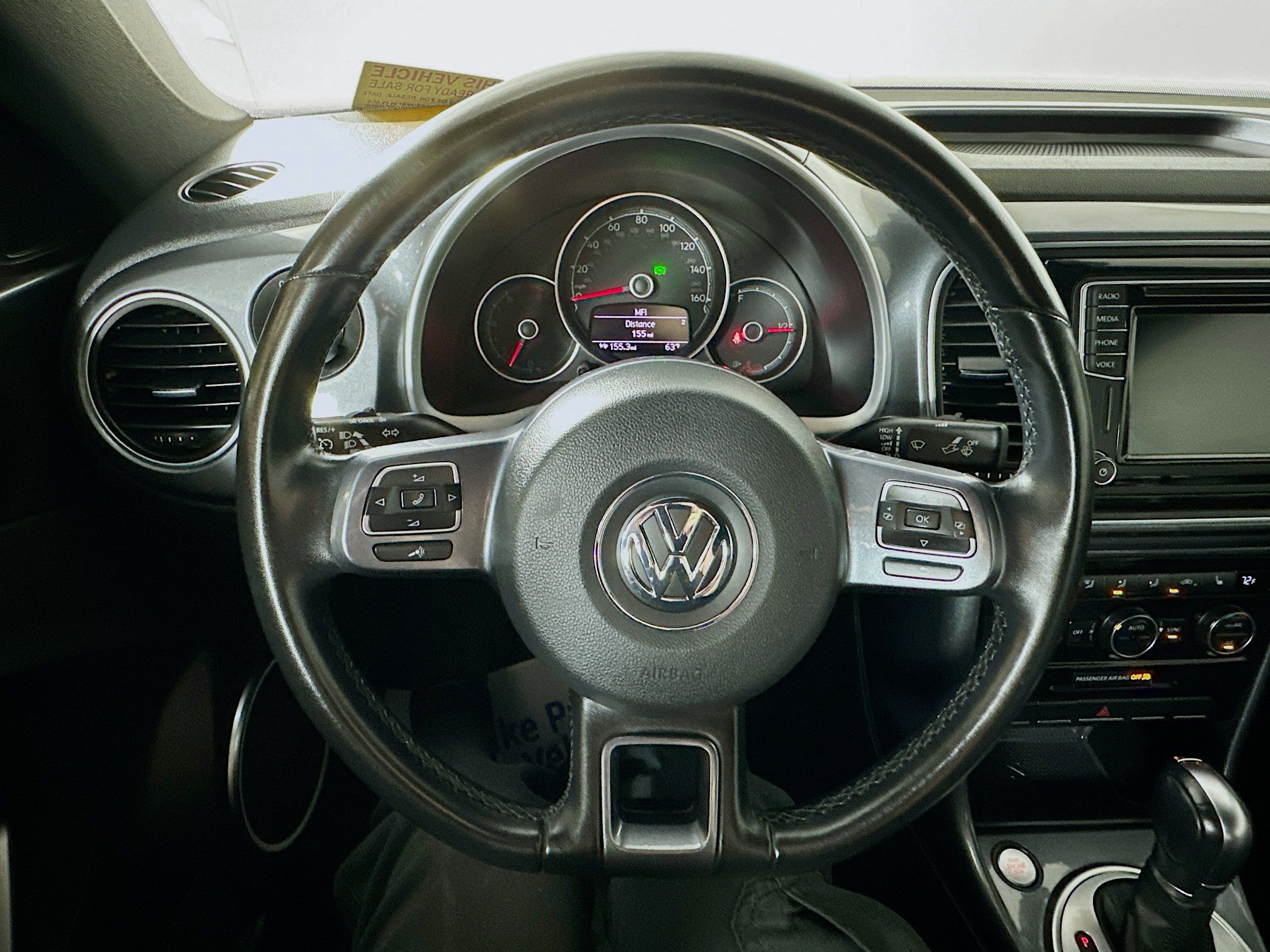 Used 2019 Volkswagen Beetle 2.0T SE FWD image 11