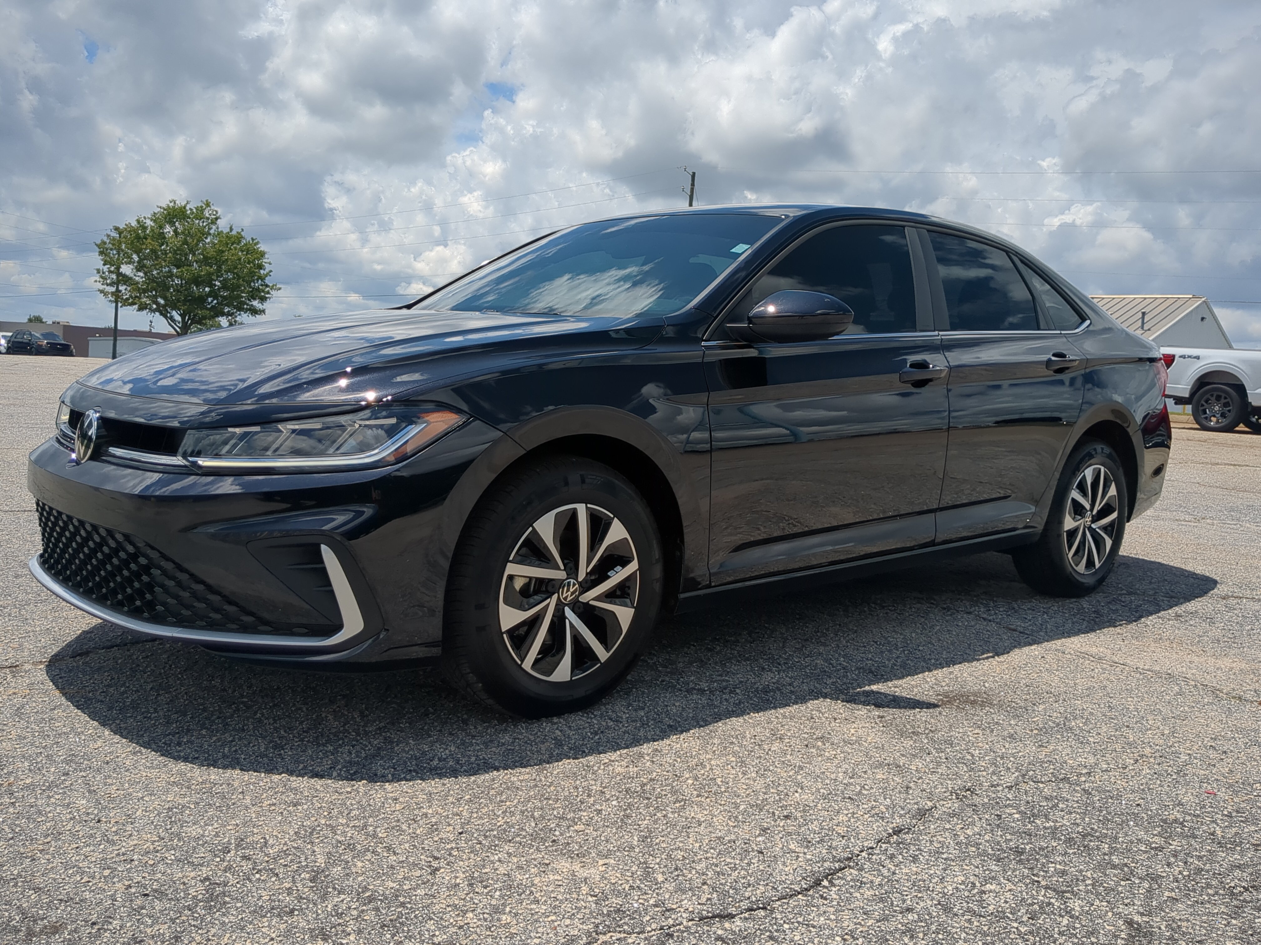 Used 2025 Volkswagen Jetta S FWD image 6
