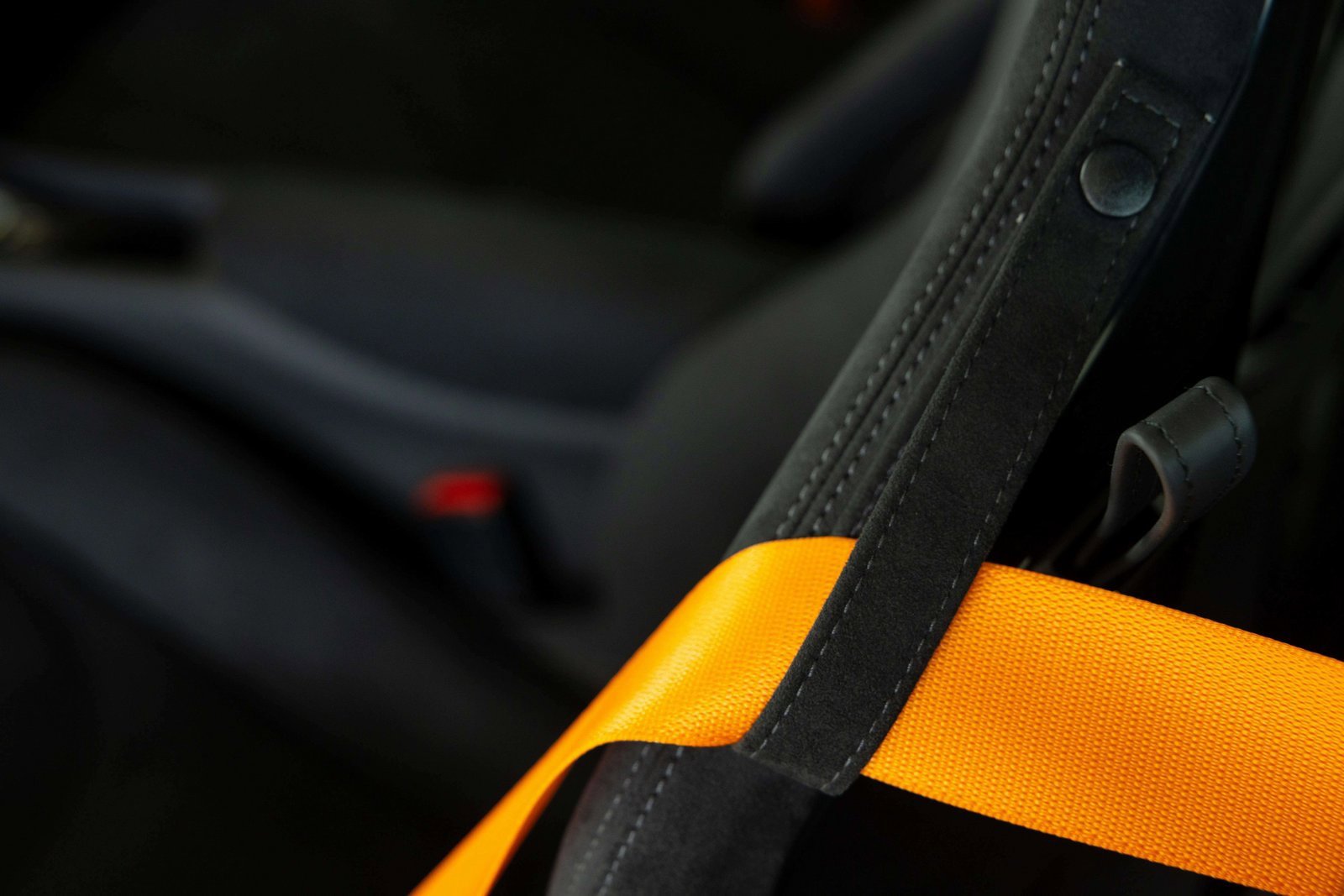 New 2026 McLaren Artura image 19