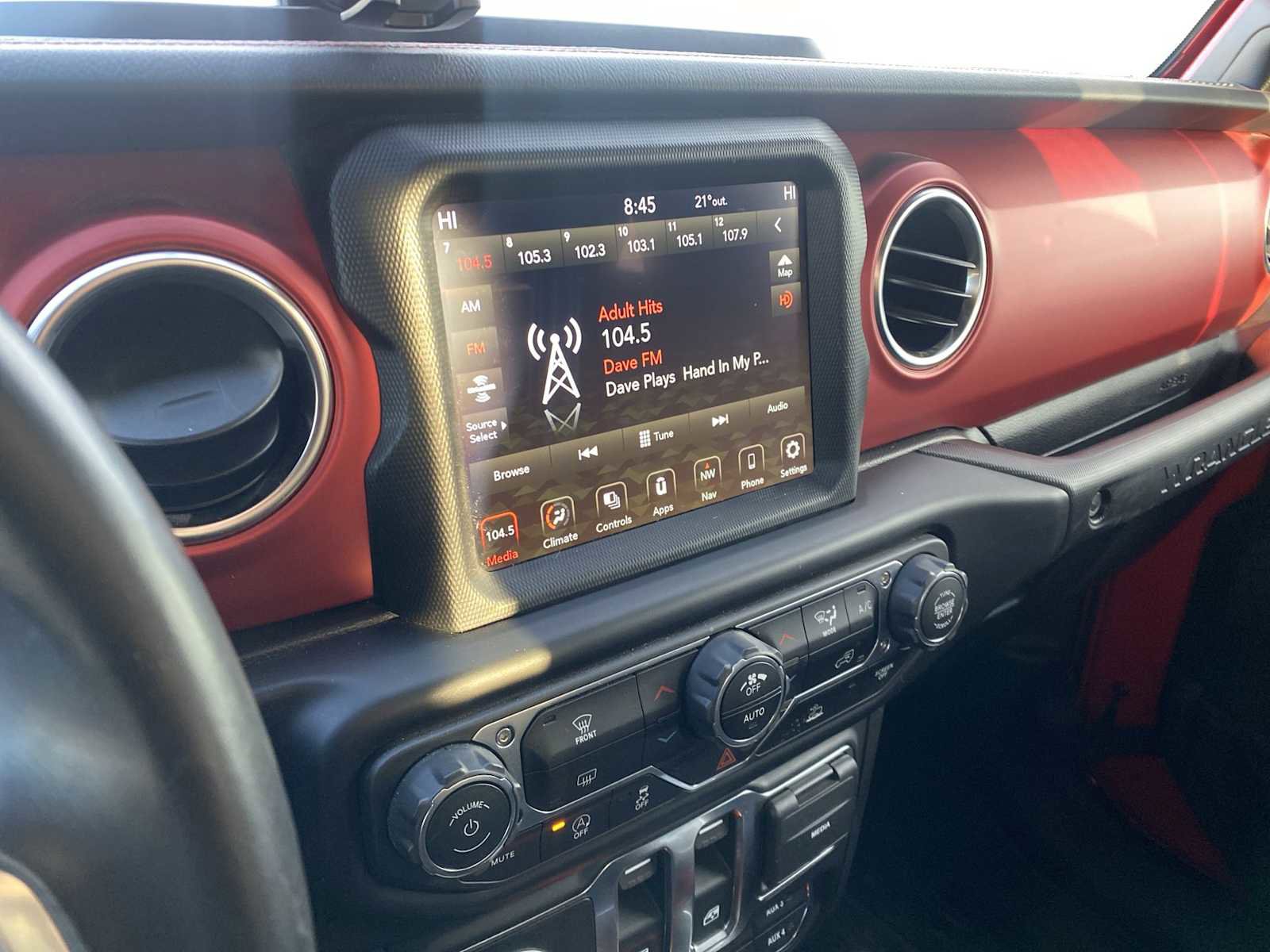 Used 2021 Jeep Wrangler Rubicon image 22