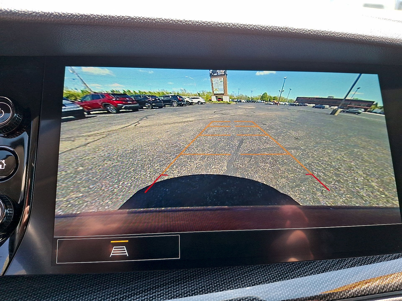 Used 2023 Buick Envision Preferred FWD image 15