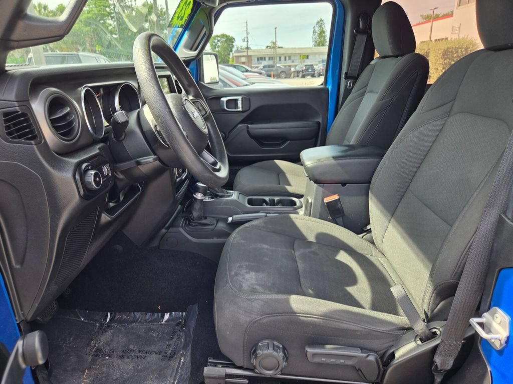 Used 2023 Jeep Wrangler Sport AWD/4WD image 12
