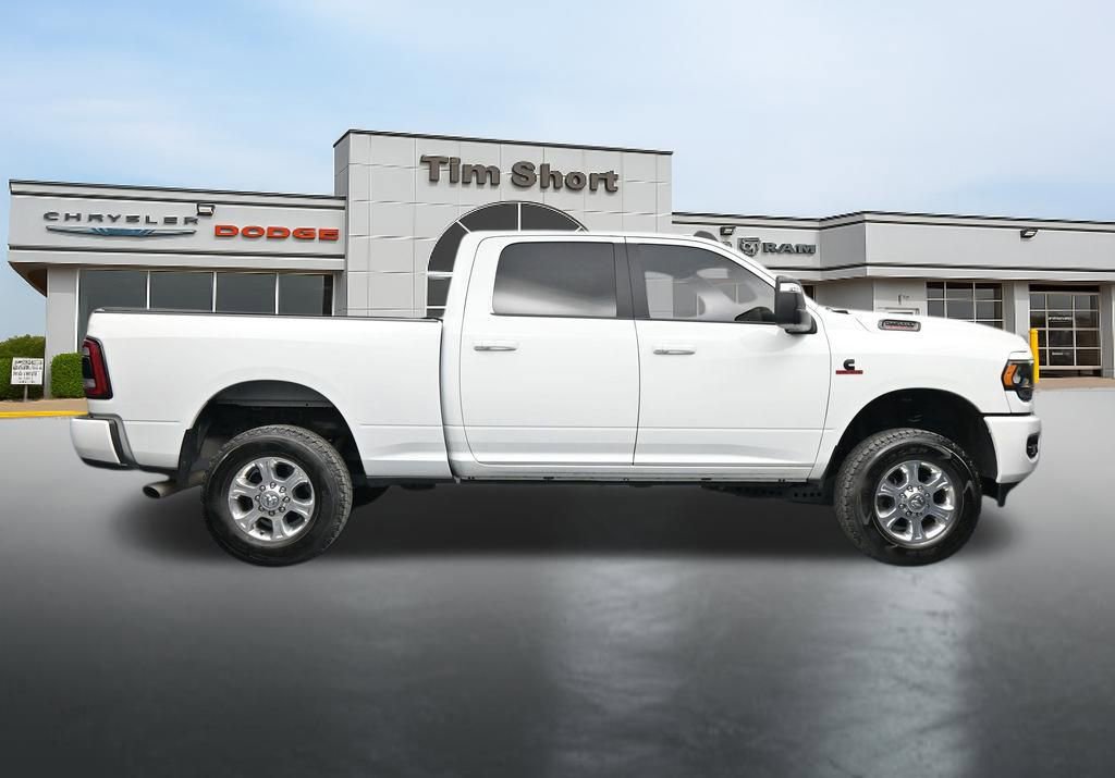 Used 2024 RAM 2500 Big Horn w/ Night Edition AWD/4WD image 6