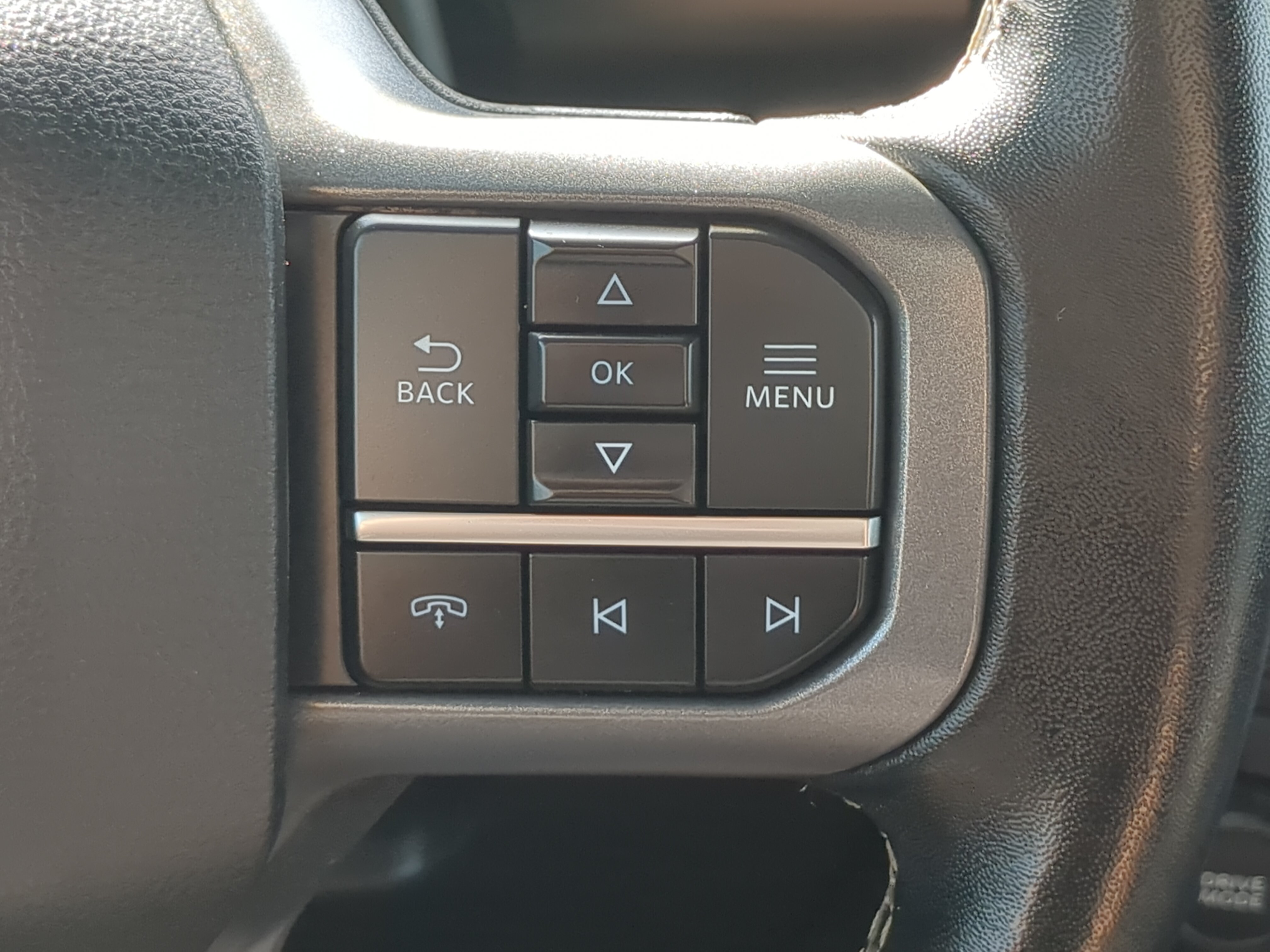 Used 2023 Ford F450 Lariat AWD/4WD image 24
