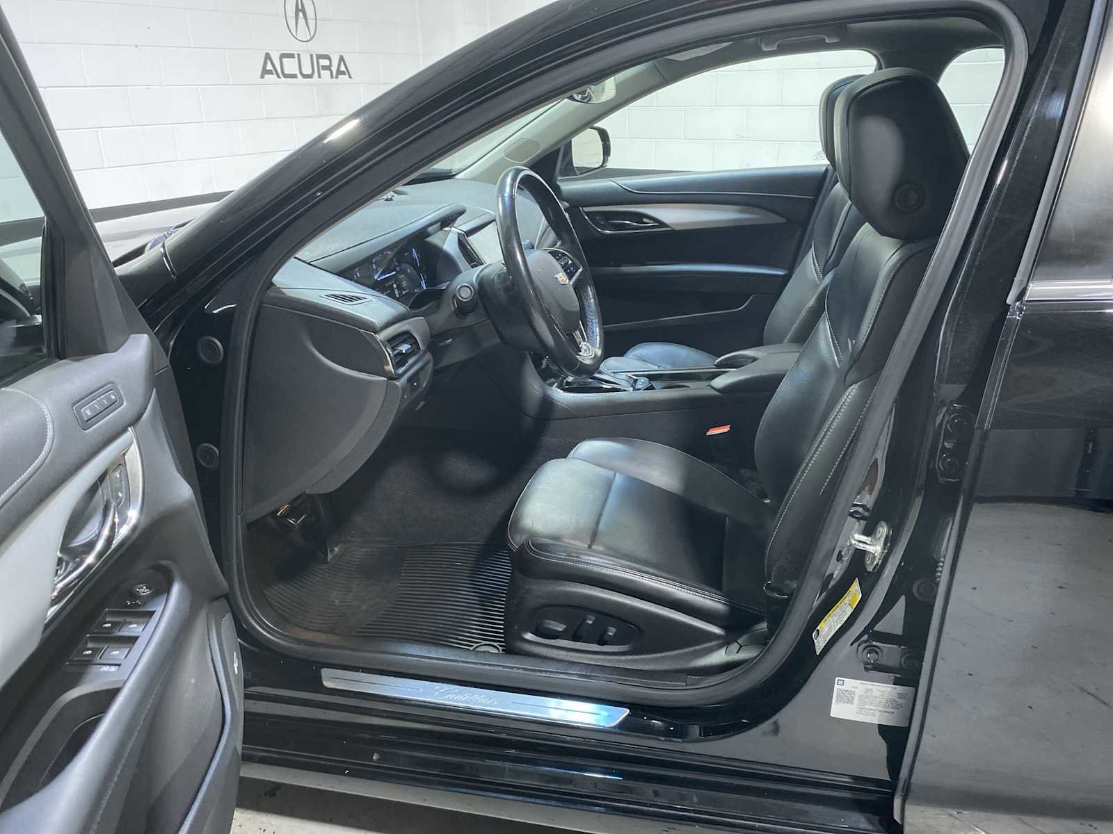 Used 2018 Cadillac ATS Luxury AWD/4WD image 2