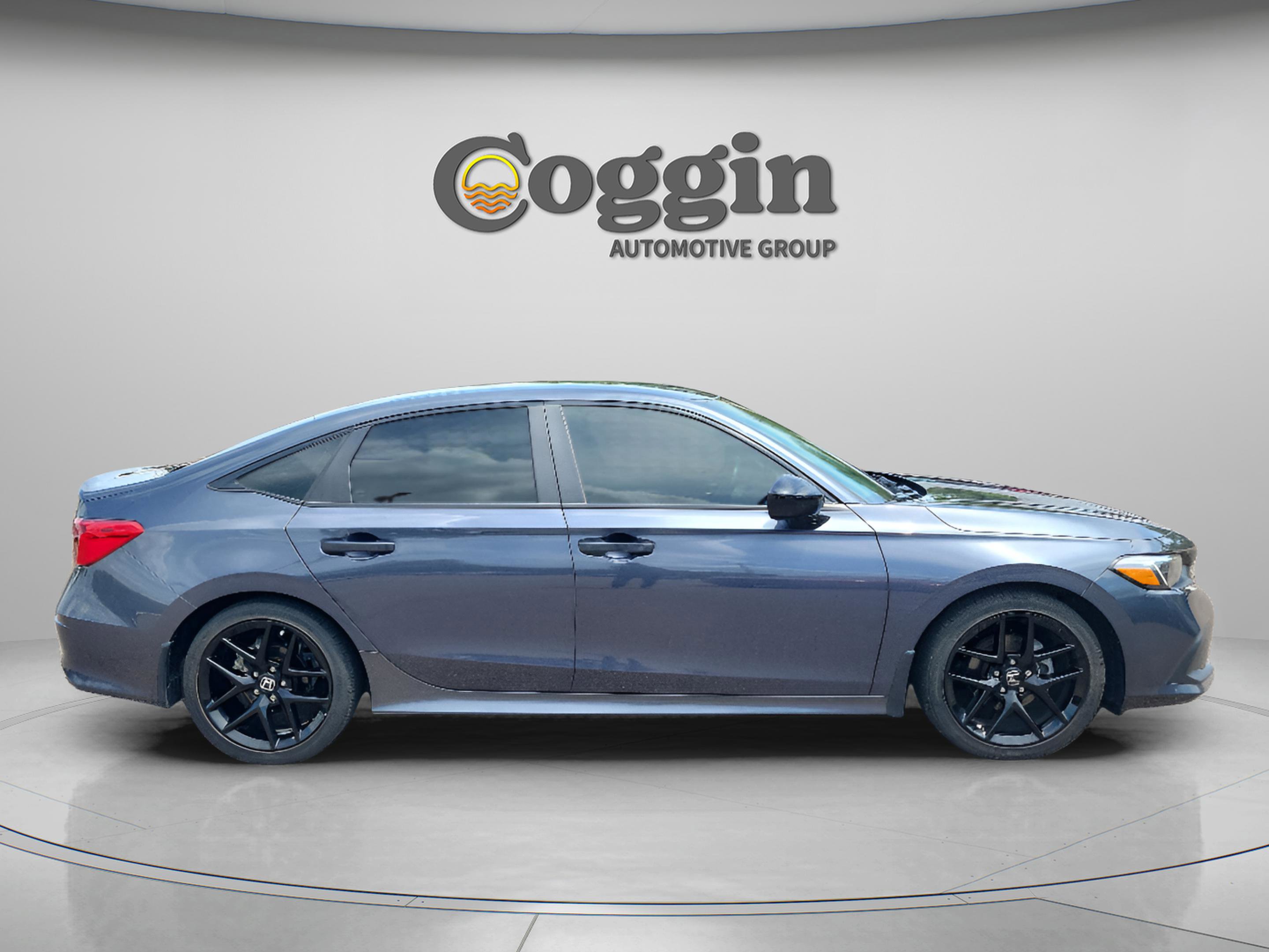 Used 2023 Honda Civic Sport image 6