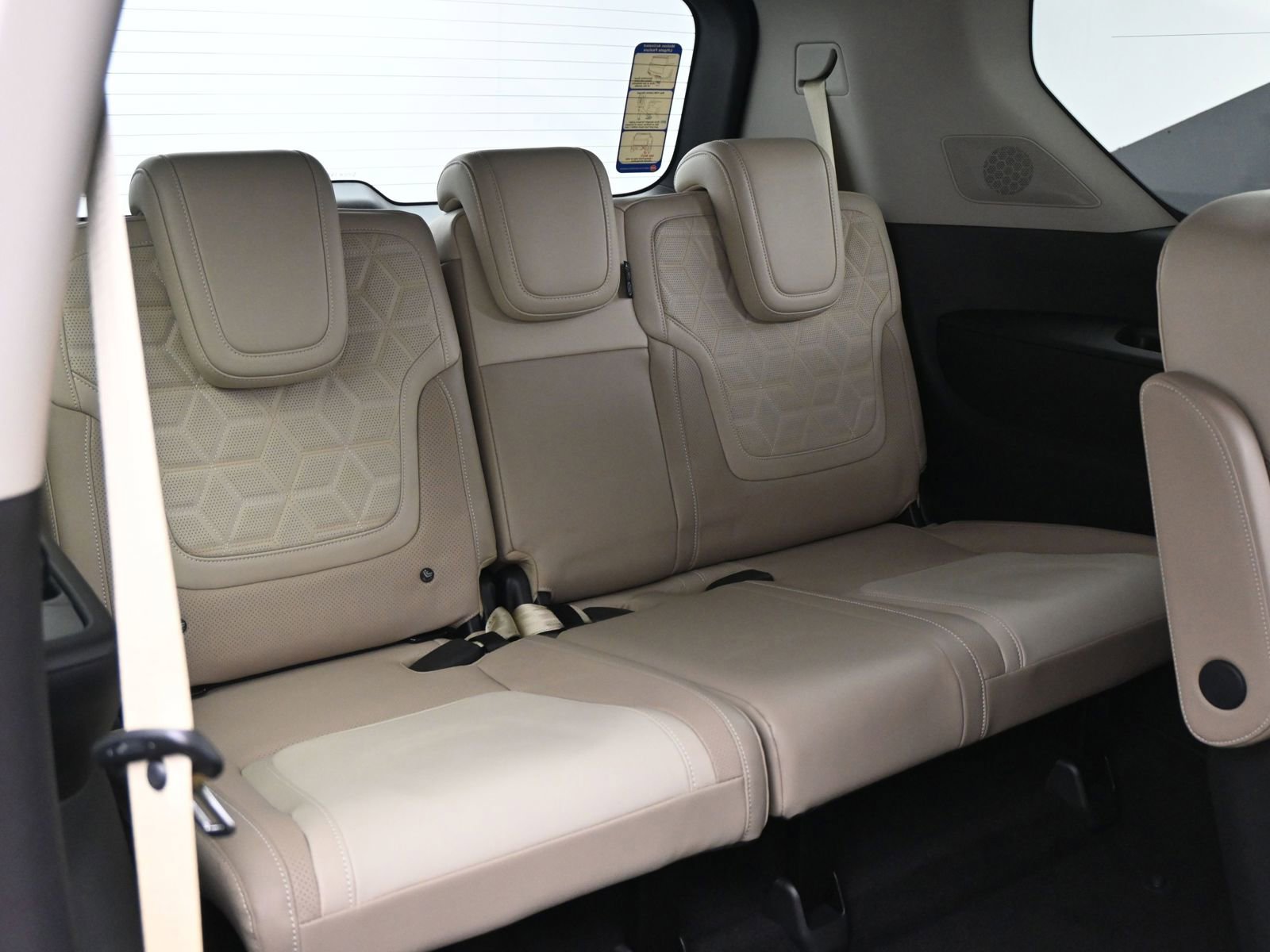 New 2025 Nissan Armada Platinum AWD/4WD image 14