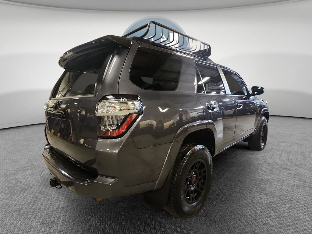 Used 2021 Toyota 4Runner Venture w/ Moonroof Package image 3