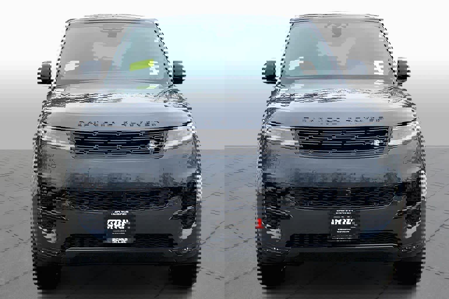 New 2026 Land Rover Range Rover Sport SE image 2