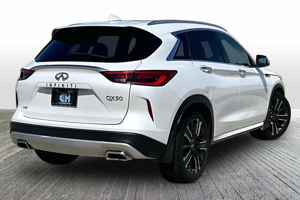 Certified 2023 INFINITI QX50 Sensory AWD/4WD image 9