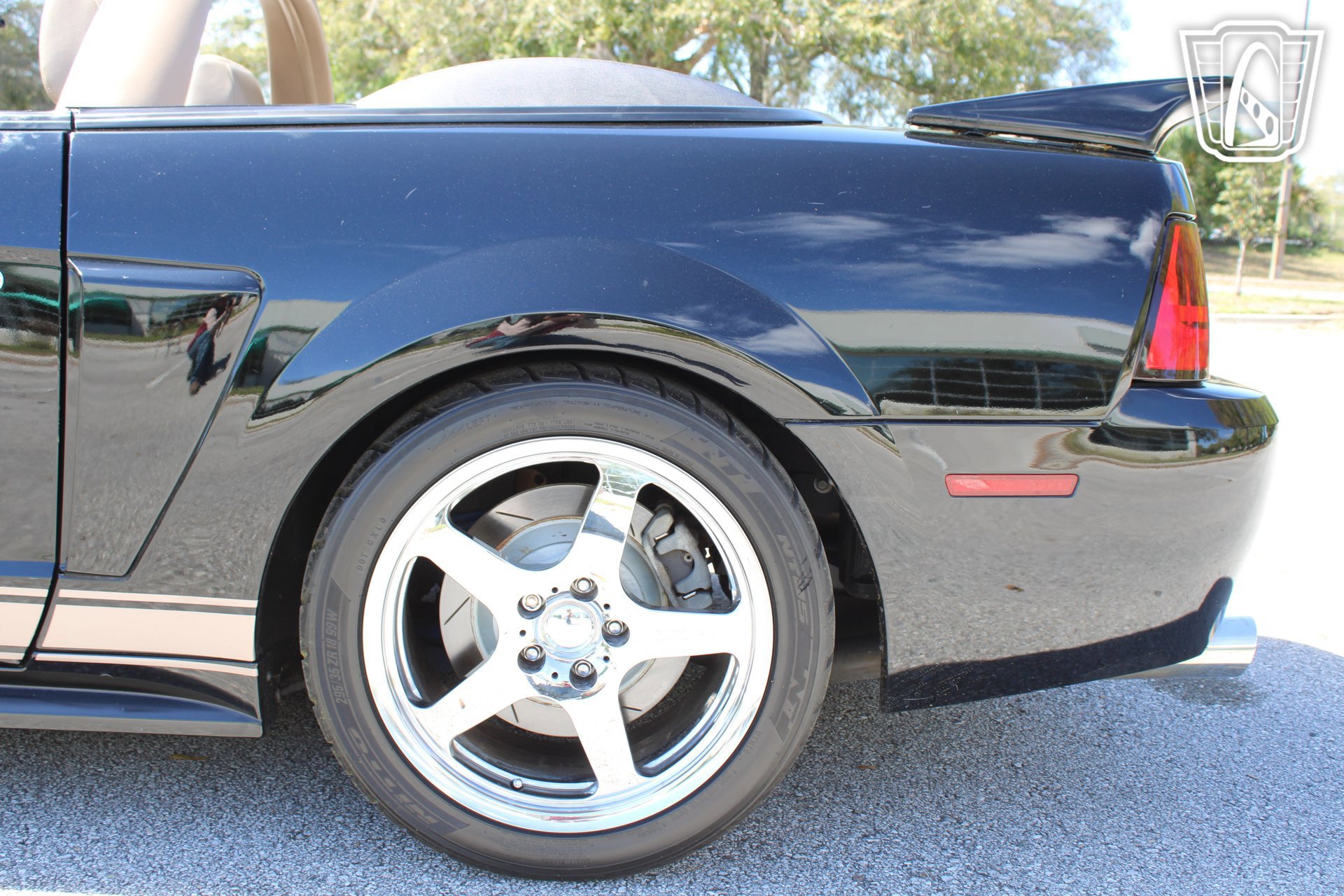 Used 2004 Ford Mustang GT image 30