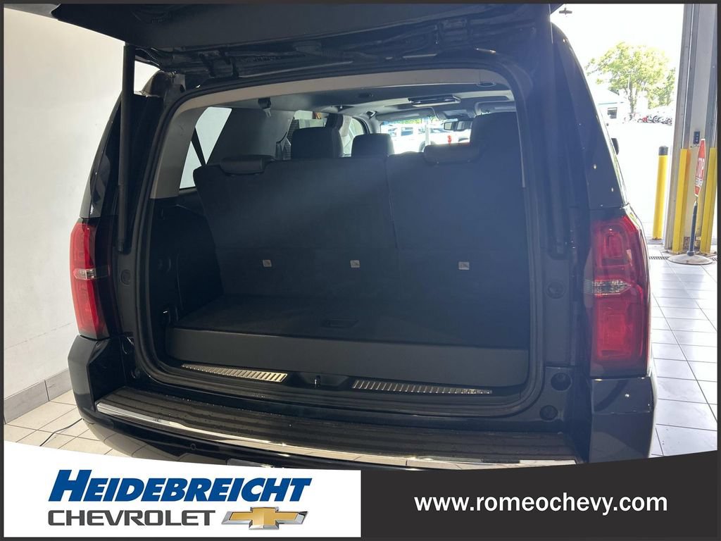 Used 2019 Chevrolet Tahoe Premier AWD/4WD image 16