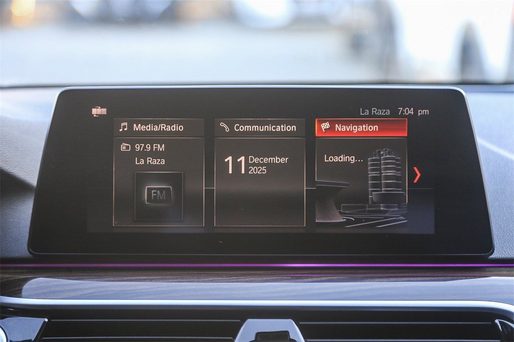 Used 2019 BMW 530i xDrive w/ Convenience Package image 13