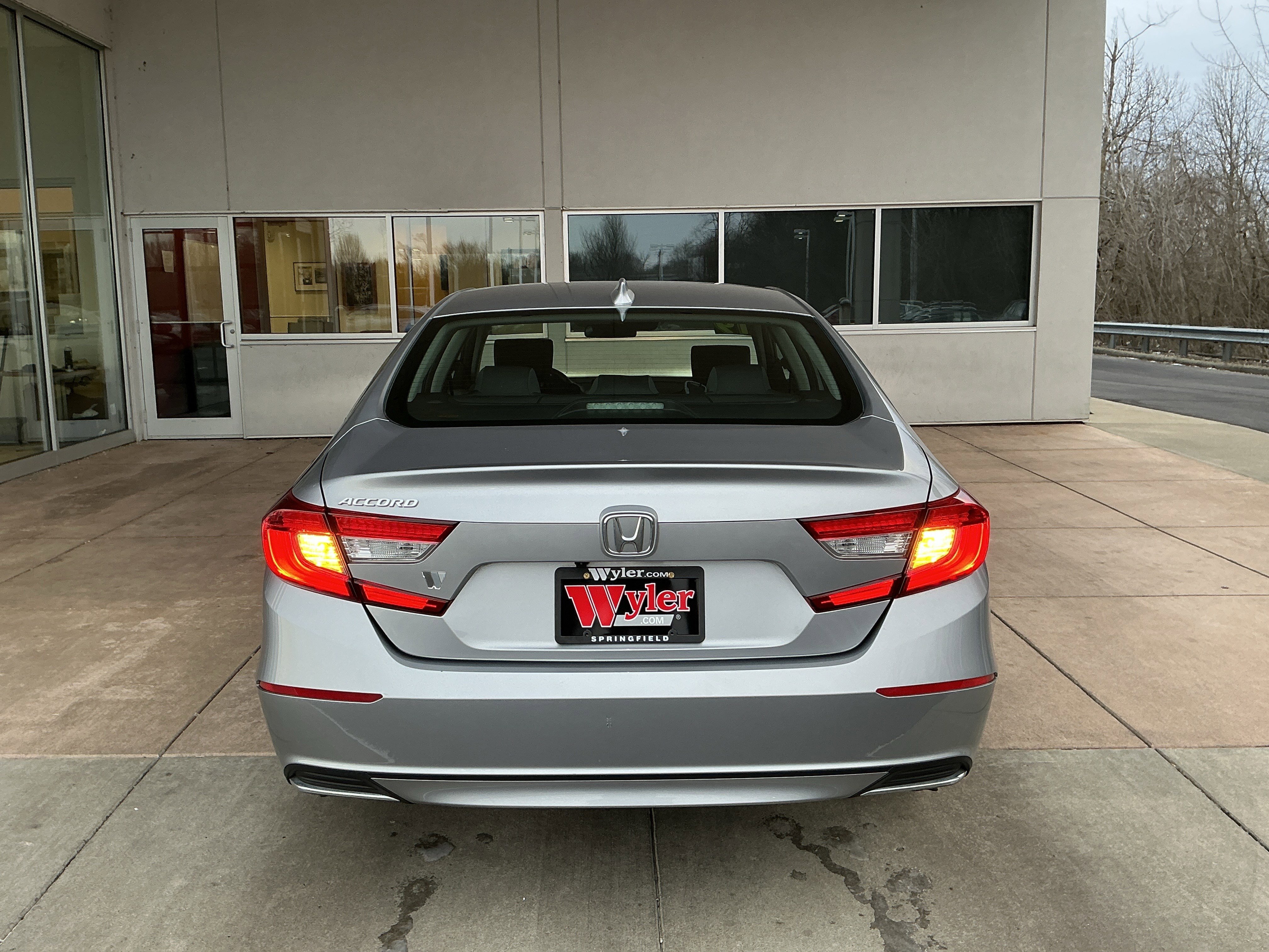 Used 2019 Honda Accord LX image 21