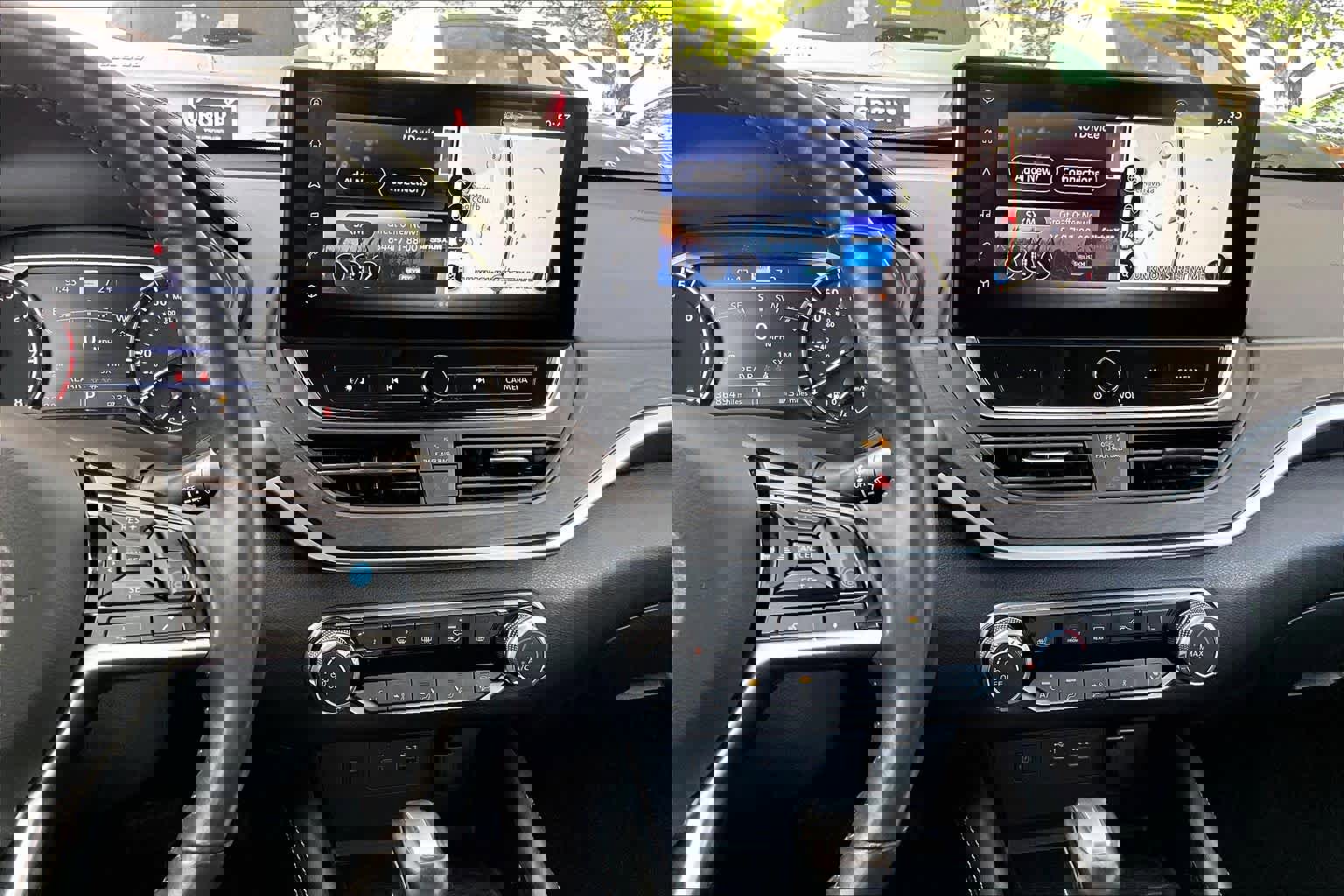 Used 2023 Nissan Altima 2.5 SV w/ SV Premium Package image 7