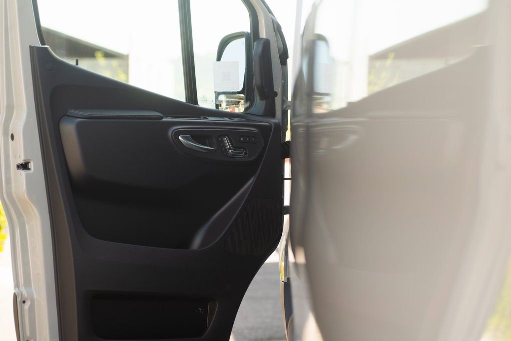 New 2025 Mercedes-Benz Sprinter 2500 image 10
