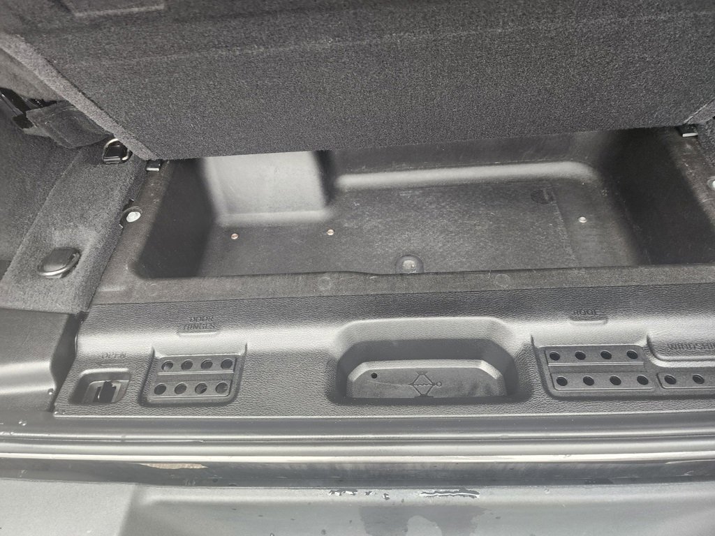 Used 2023 Jeep Wrangler Sport image 10