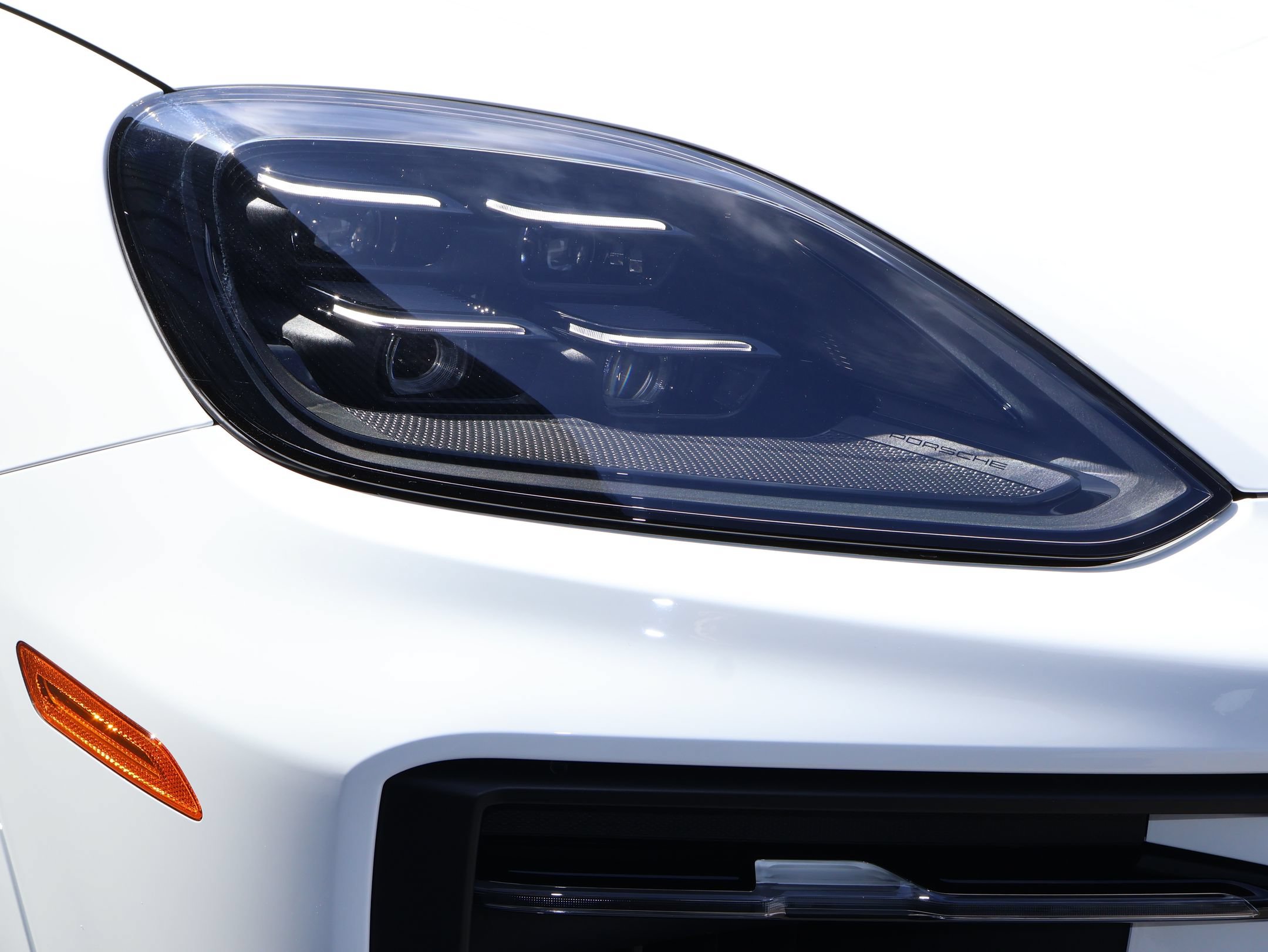 New 2026 Porsche Cayenne S AWD/4WD image 12