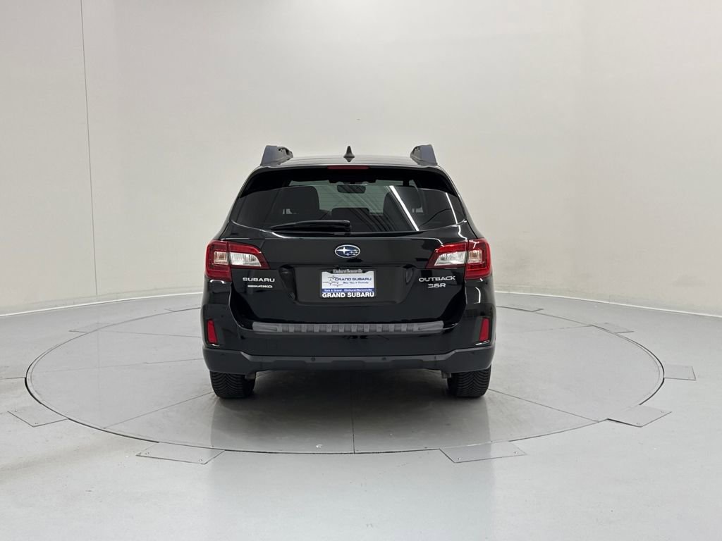 Used 2017 Subaru Outback 3.6R Limited image 5