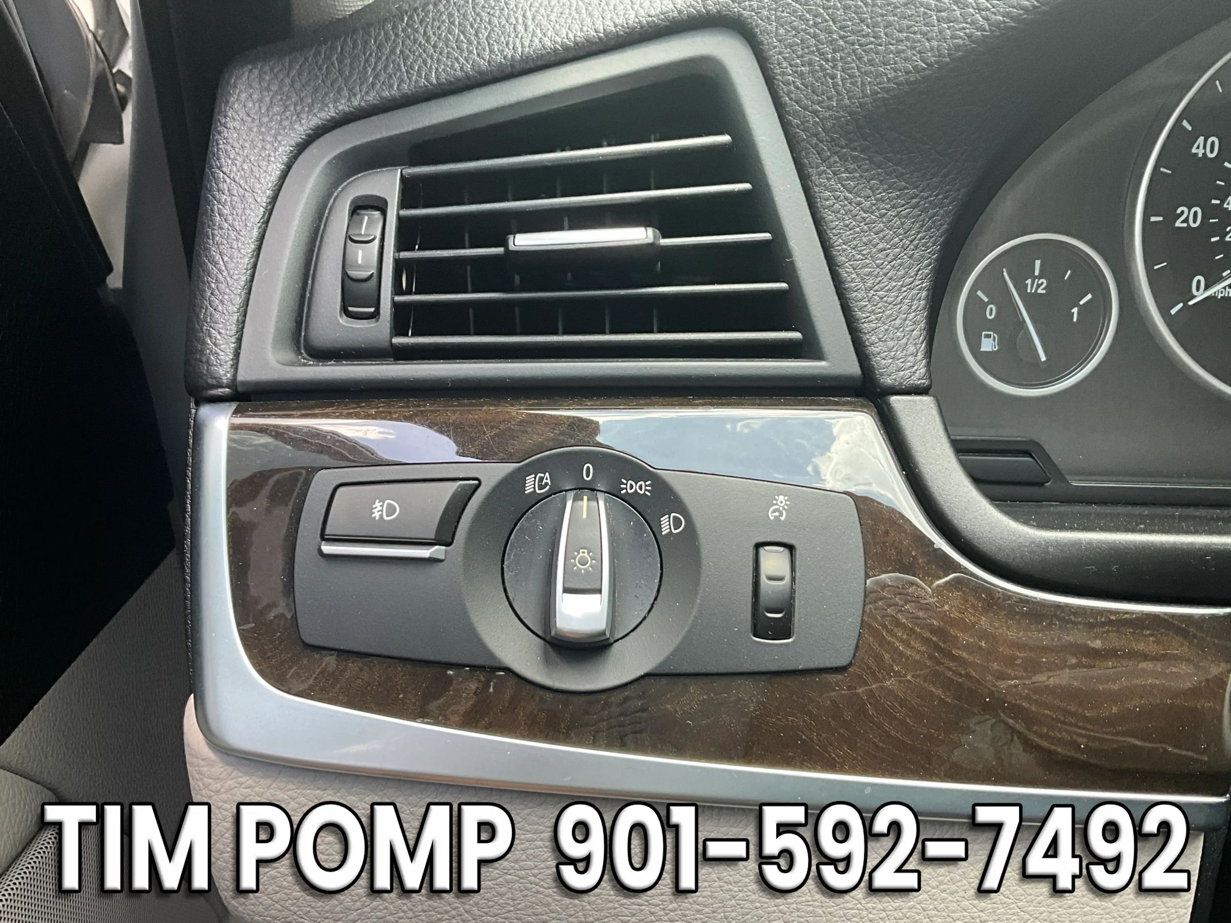 Used 2011 BMW 550i Sedan RWD image 28
