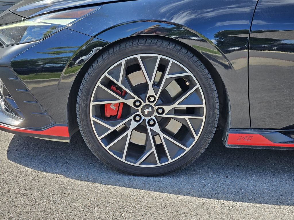 Certified 2023 Hyundai Elantra N FWD image 9